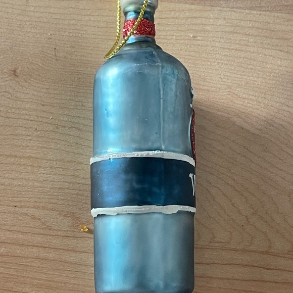 Retro style glass ornament, night sky vodka bottle. - Picture 3 of 3